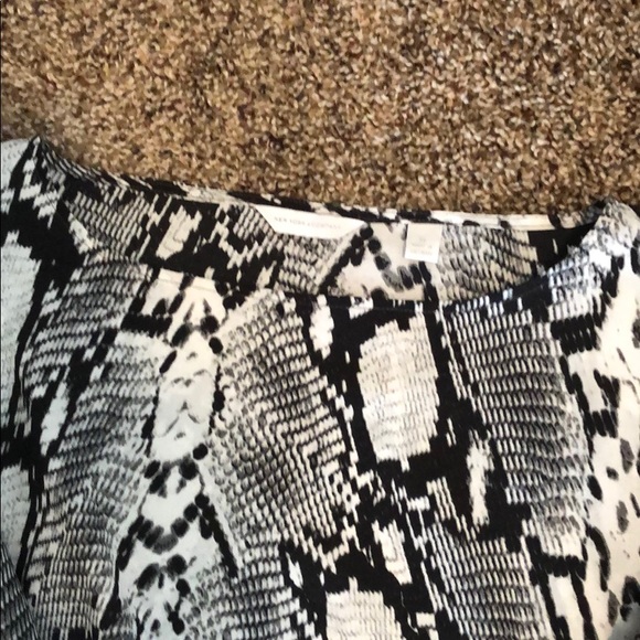 Blouse - Picture 6 of 6